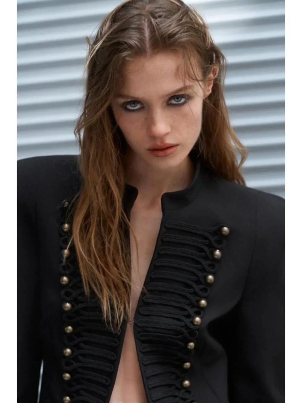 ZARA FITTED BLAZER WITH SHOULDER PADS - Picture 4 of 7